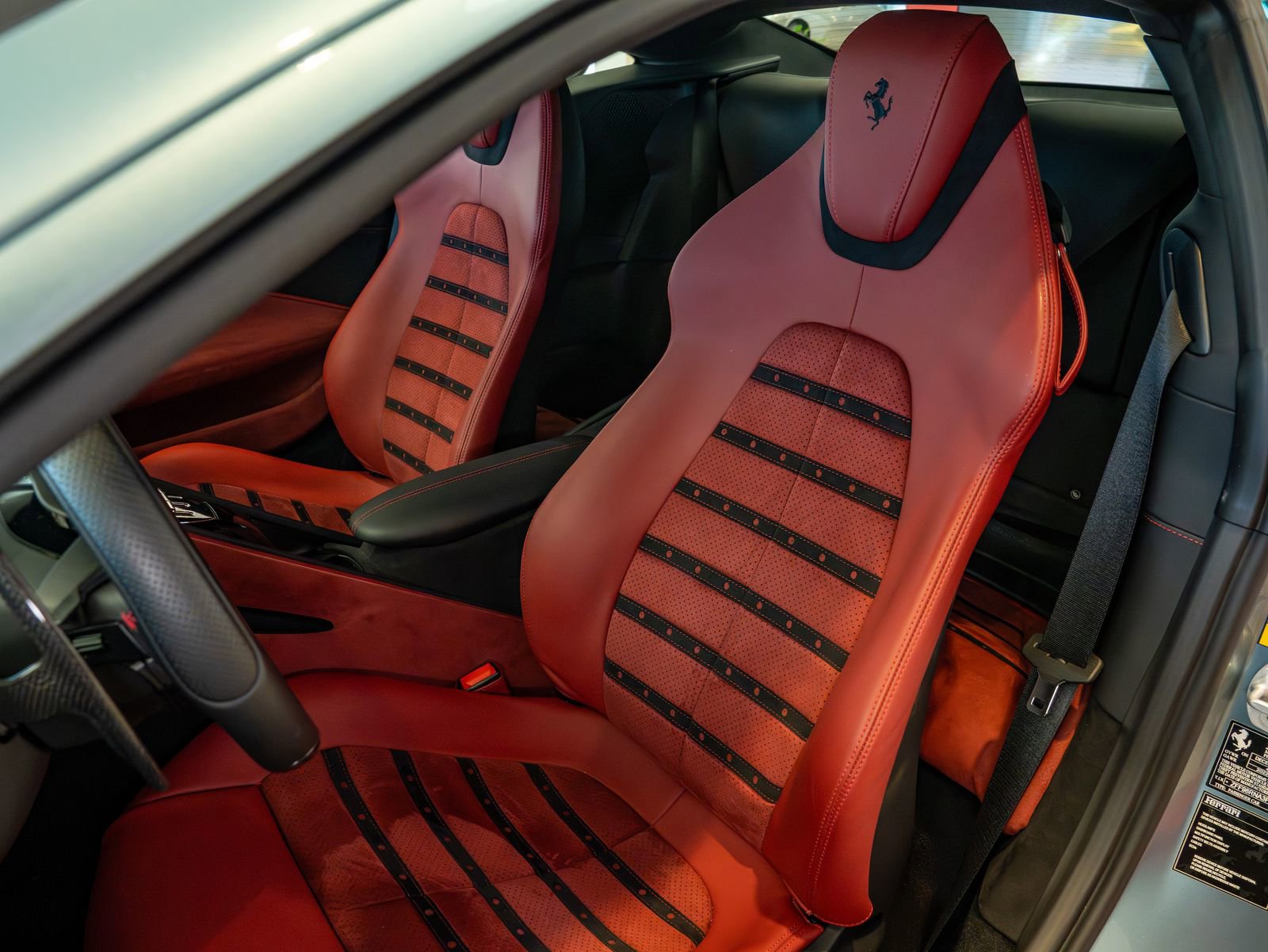 Certified 2023 Ferrari Roma RWD image 11
