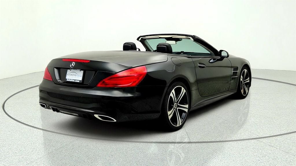 Used 2018 Mercedes-Benz SL 450 w/ Premium I Package image 5