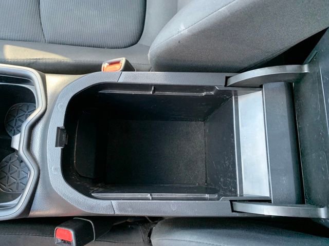 Used 2019 Toyota RAV4 LE w/ Carpet Mat Package image 27