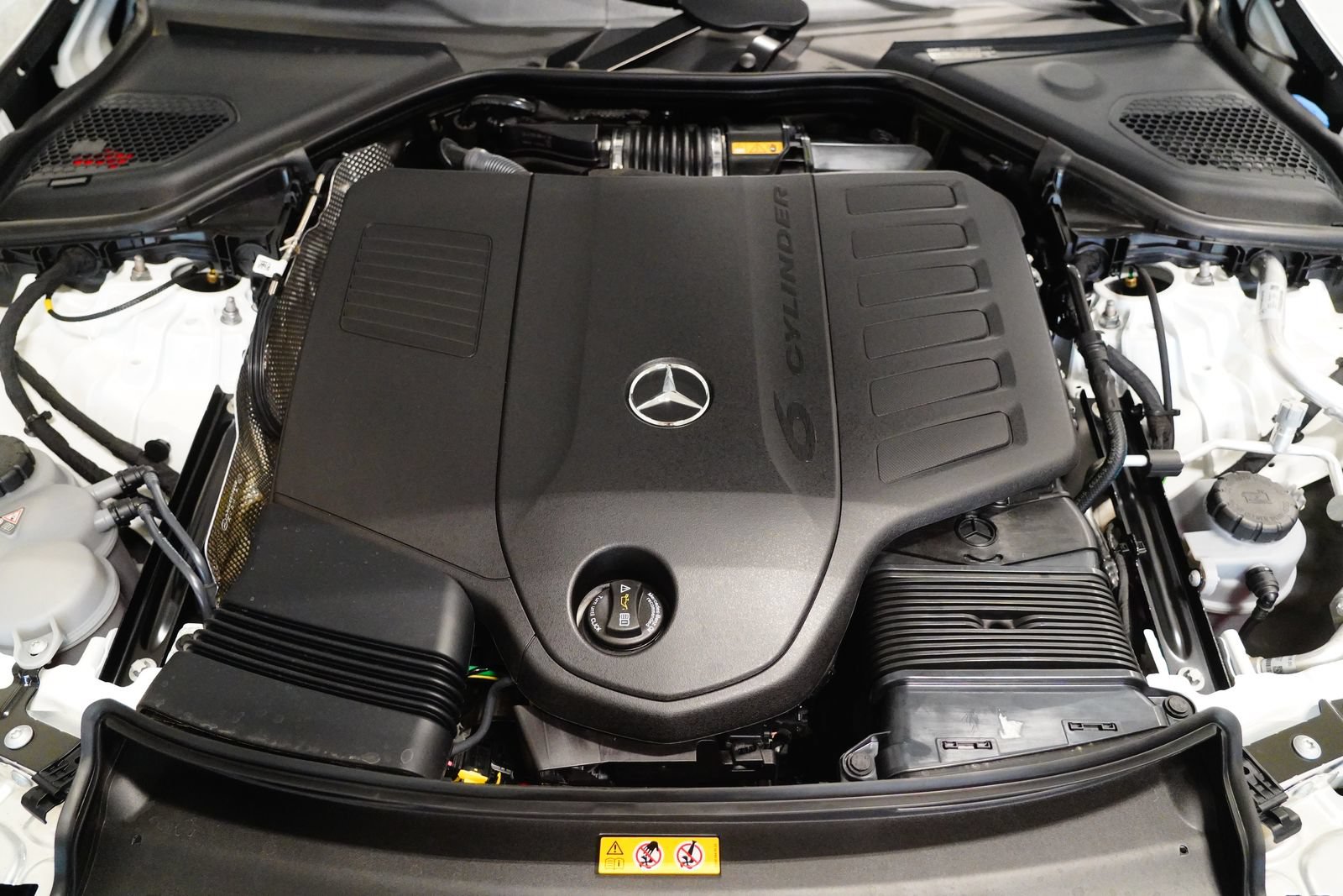 Used 2025 Mercedes-Benz E 450 4MATIC All-Terrain Wagon image 29