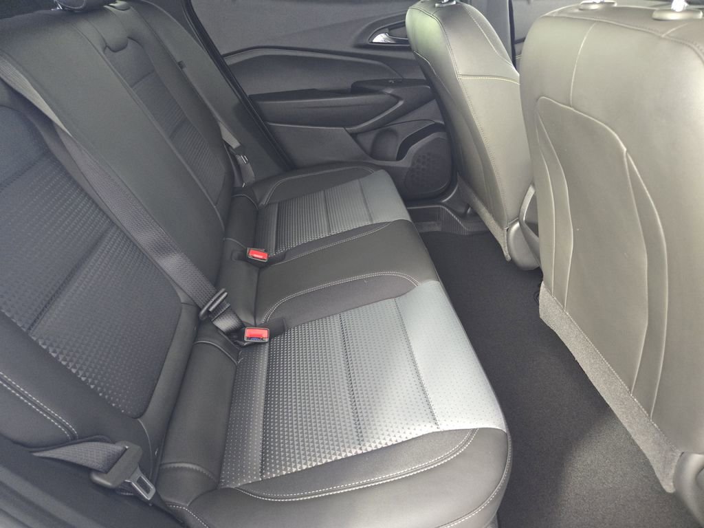 New 2026 Chevrolet Trax LT w/ Driver Confidence Package image 34