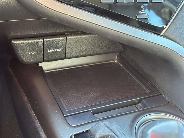 Used 2022 Toyota Camry SE image 22