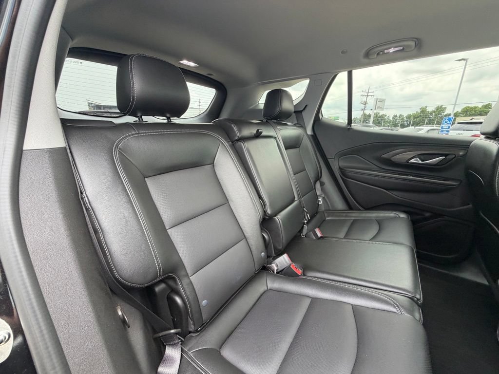 Used 2024 GMC Terrain SLT FWD image 24
