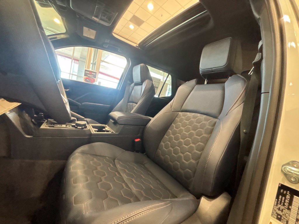 New 2026 Toyota 4Runner Platinum AWD/4WD image 10