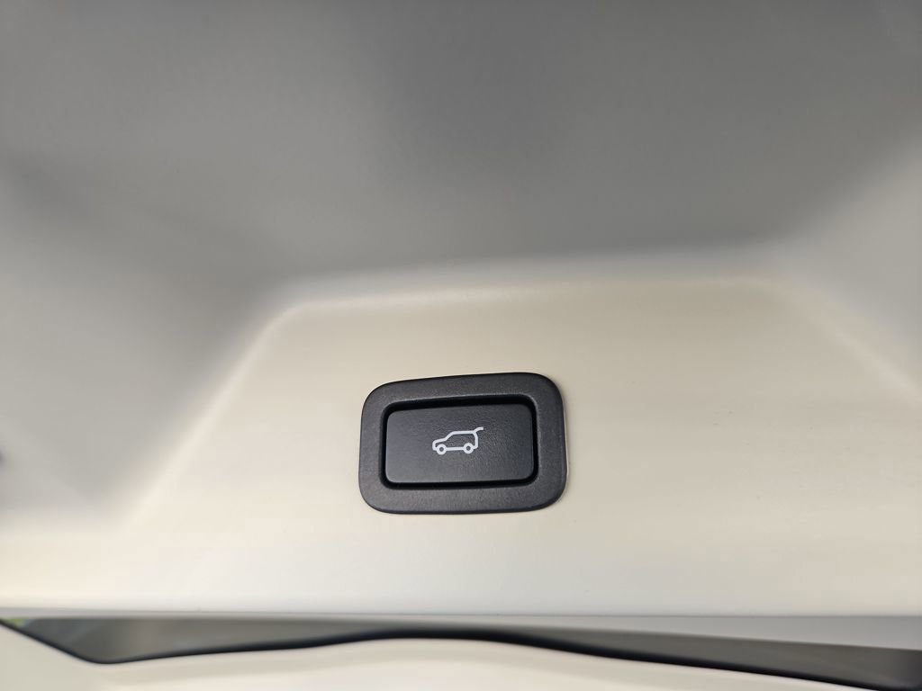 Used 2021 Land Rover Range Rover Westminster Edition image 37