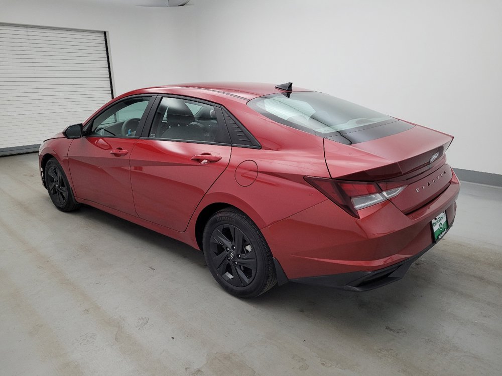 Used 2023 Hyundai Elantra SEL FWD image 3