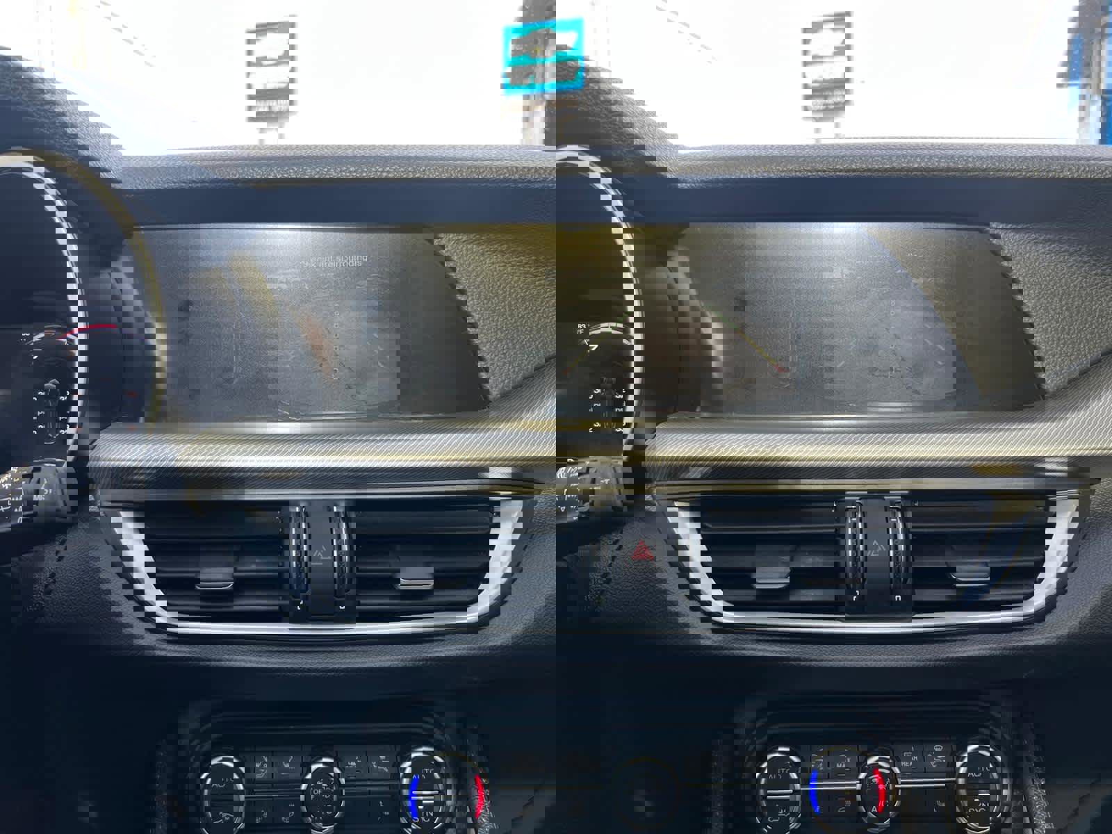 Used 2024 Alfa Romeo Stelvio Ti AWD/4WD image 29