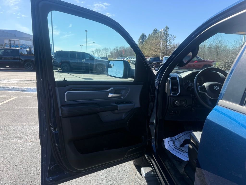 Used 2023 RAM 1500 Big Horn image 11