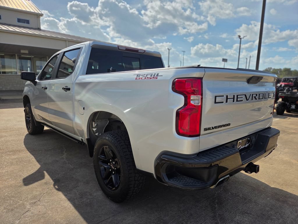 Used 2021 Chevrolet Silverado 1500 LT Trail Boss w/ Convenience Package II AWD/4WD image 7