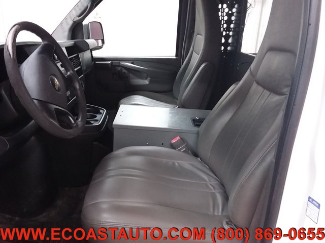 Used 2012 Chevrolet Express 2500 w/ Cold Climate Package RWD image 10