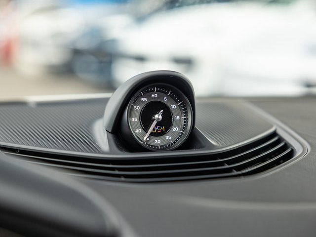 New 2025 Porsche Taycan image 26