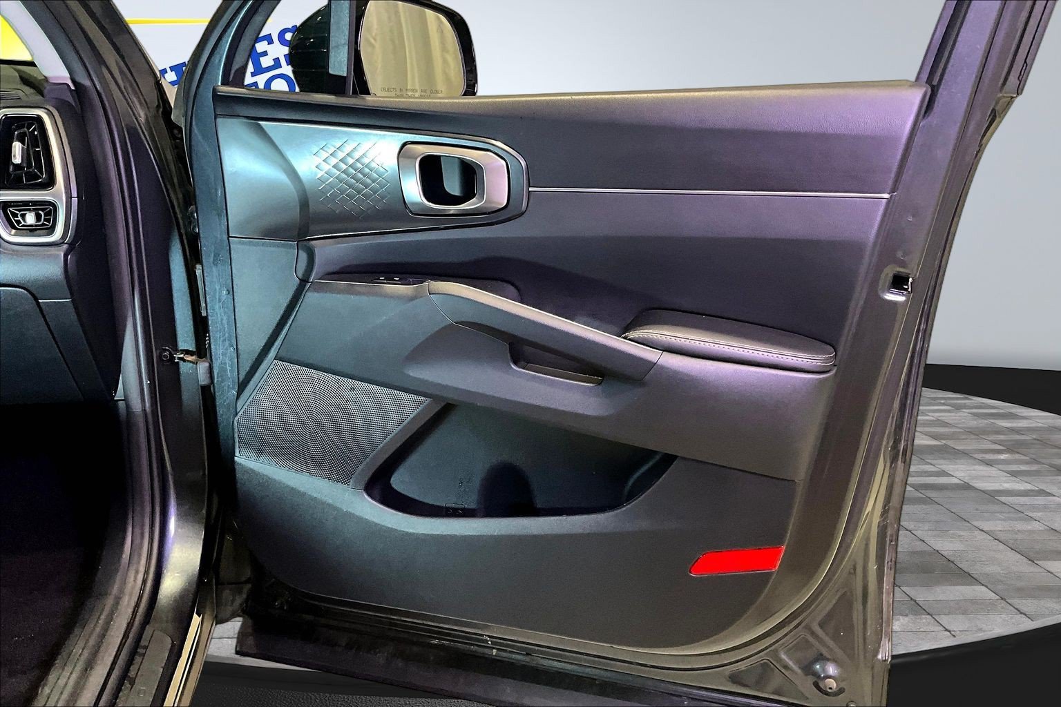 Used 2023 Kia Sorento S w/ Panoramic Sunroof Package FWD image 28