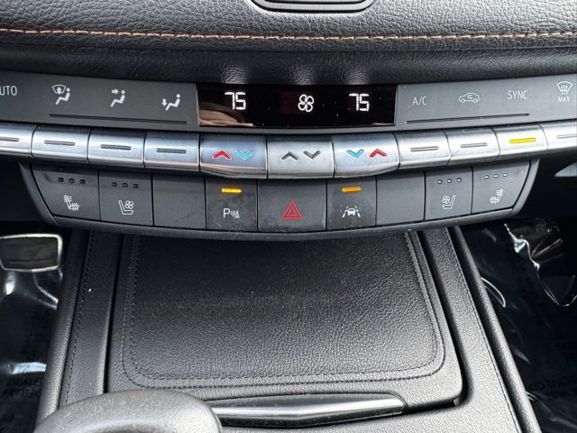 Used 2019 Cadillac XT4 Sport image 16