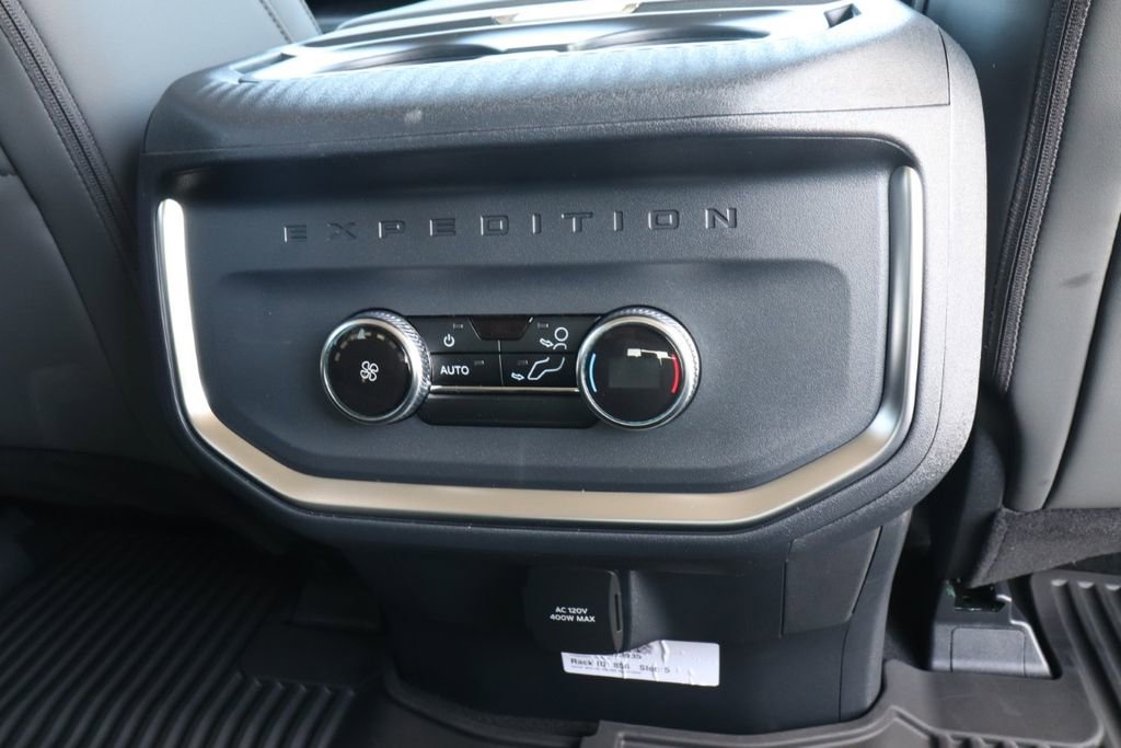 New 2026 Ford Expedition Max Active image 19