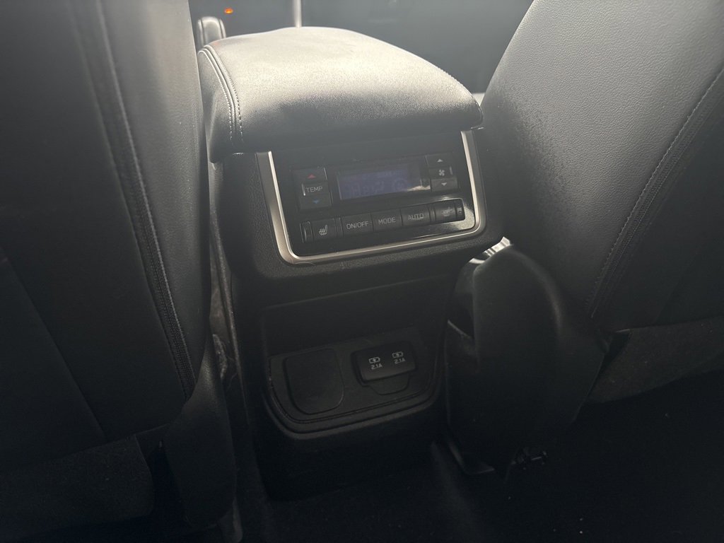 Used 2021 Subaru Ascent Limited w/ Popular Package #2 image 25