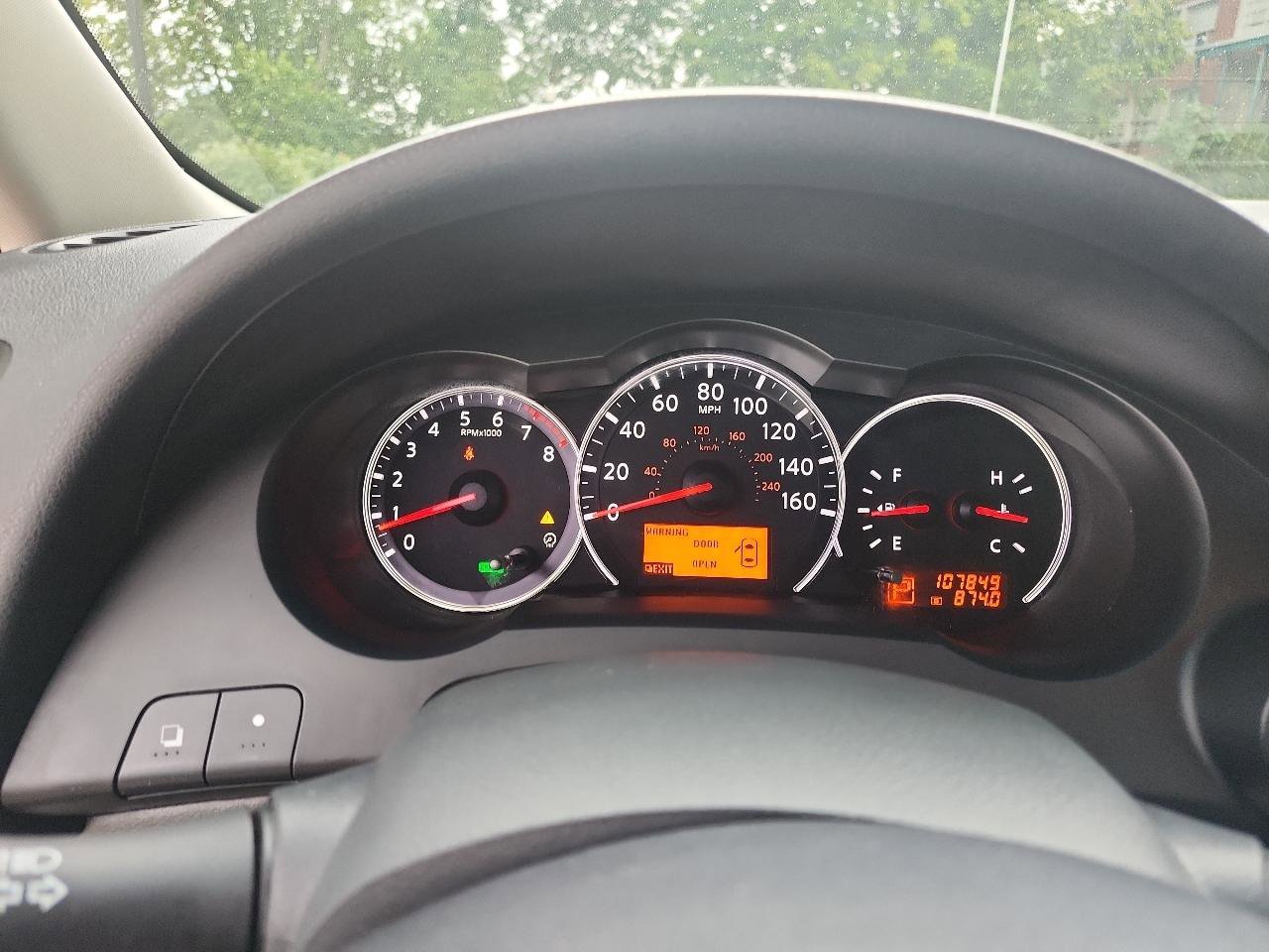 Used 2011 Nissan Altima 3.5 SR w/ 3.5SR Premium Pkg image 14