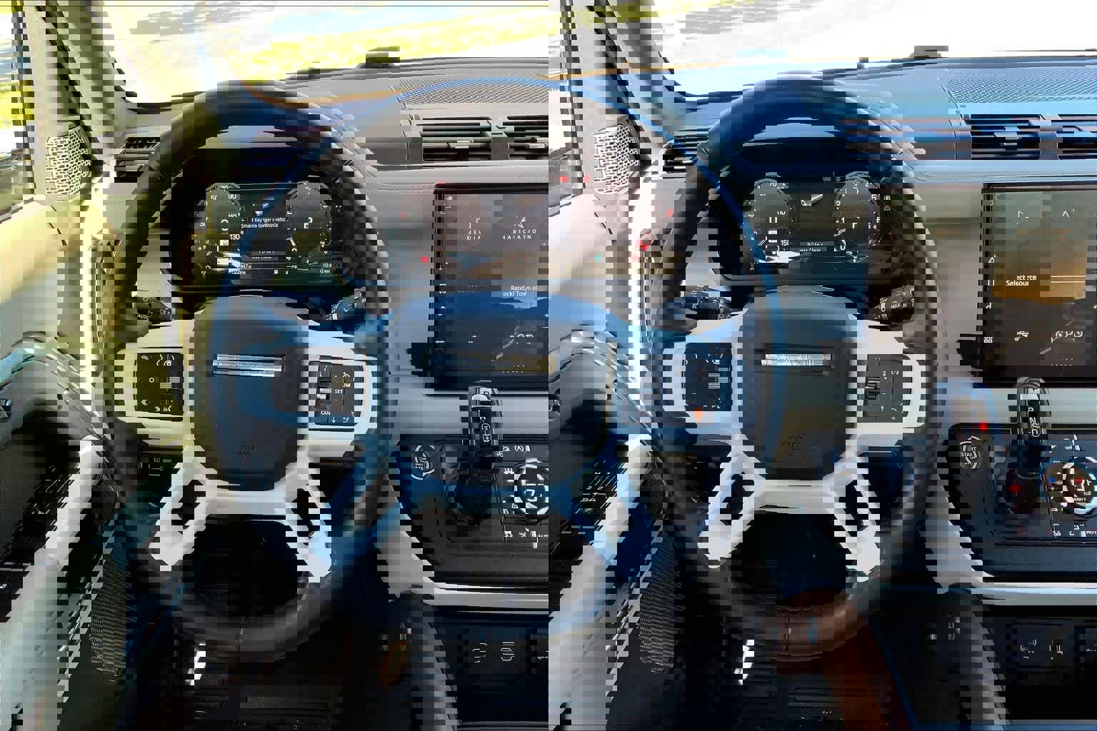 Used 2024 Land Rover Defender 130 S image 5