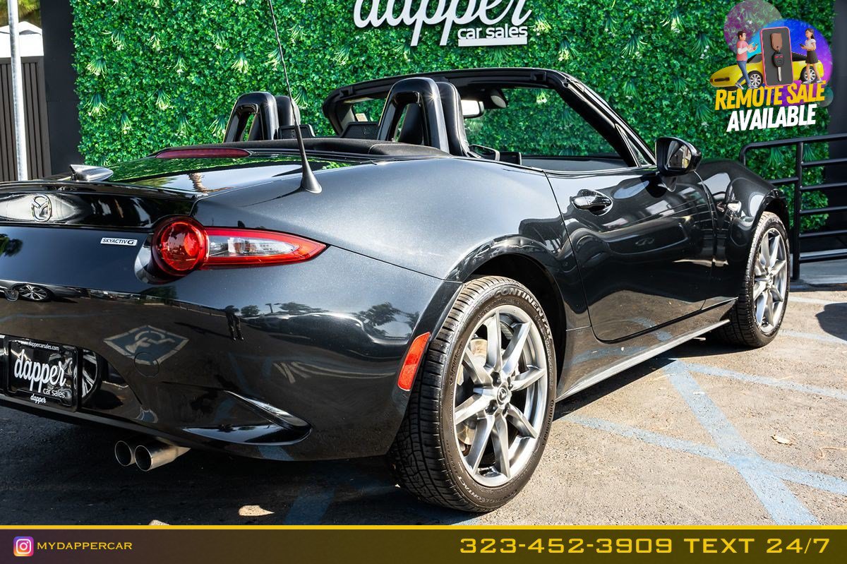 Used 2022 MAZDA MX-5 Miata Grand Touring w/ Weather Package RWD image 7