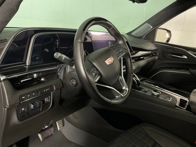 Used 2024 Cadillac Escalade V w/ LPO, ONYX Package AWD/4WD image 16