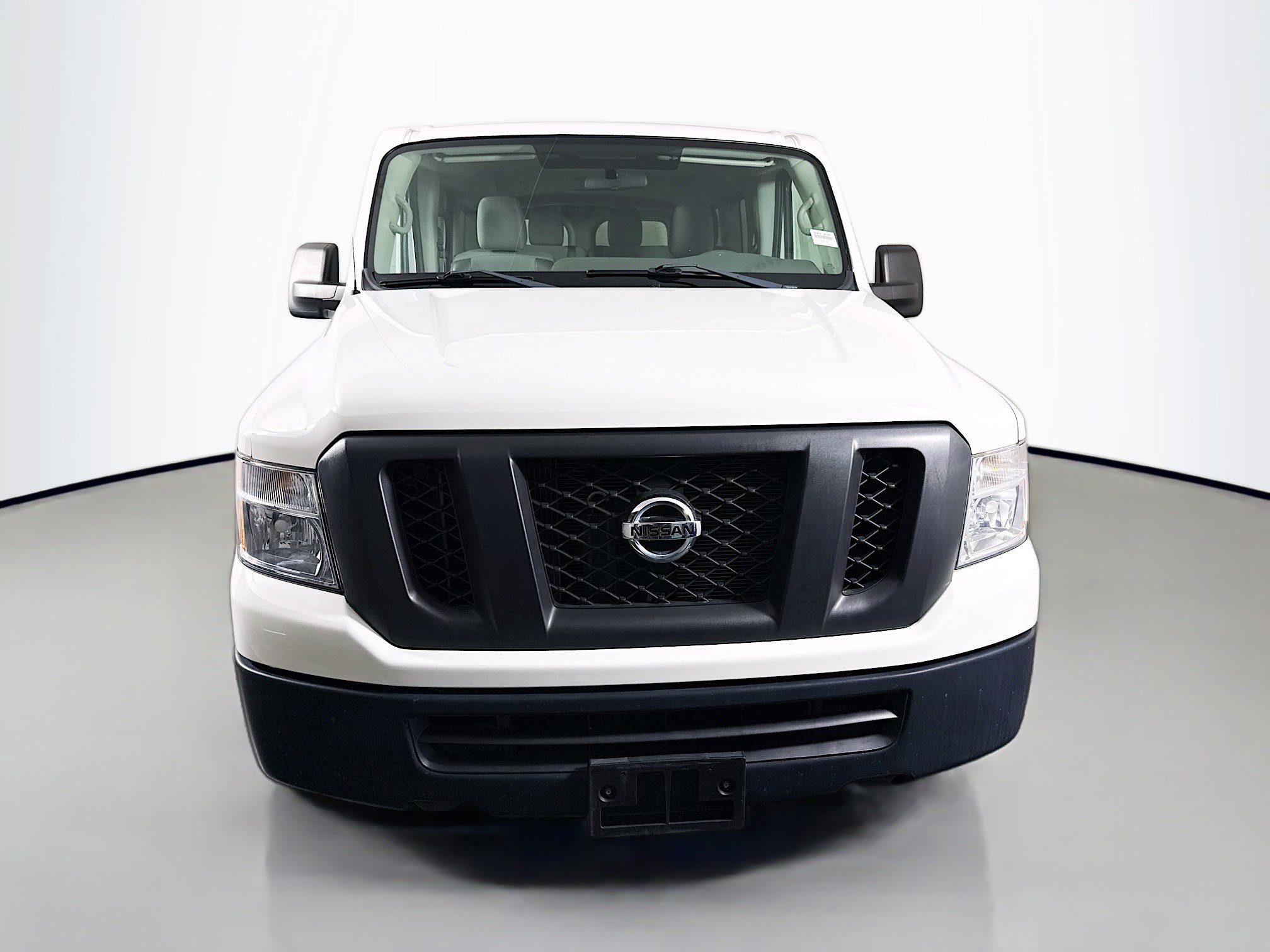 Used 2017 Nissan NV 3500 S w/ Power Package image 2