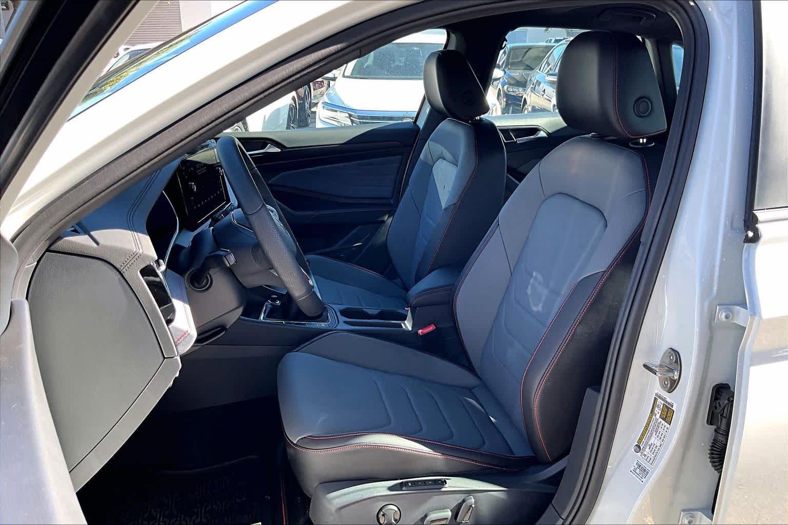 New 2026 Volkswagen Jetta GLI Autobahn image 9