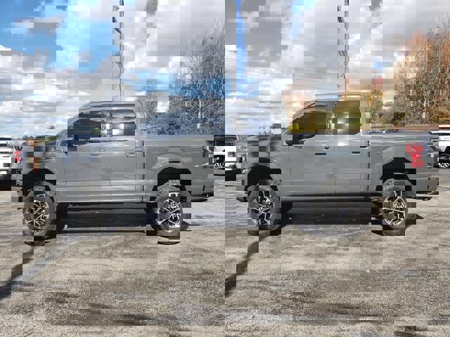 Used 2020 Ford F150 XLT w/ Equipment Group 302A Luxury image 4