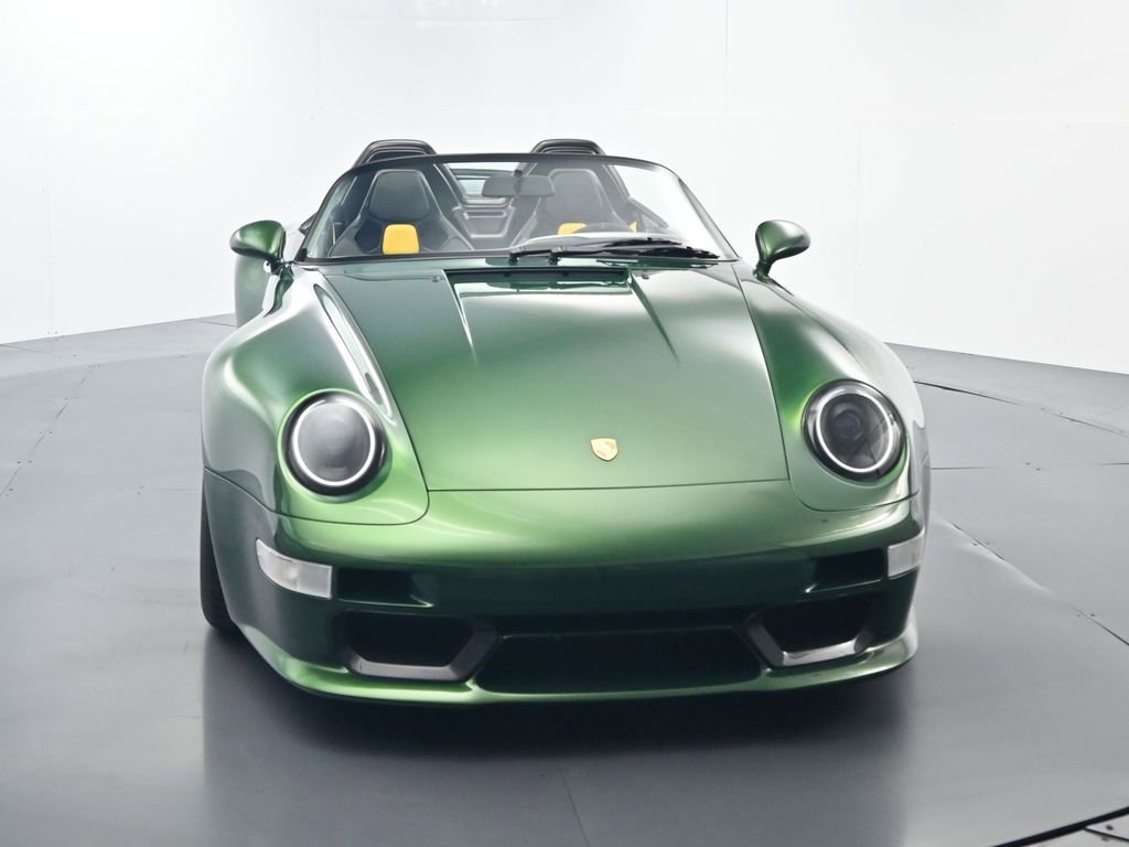 Used 1995 Porsche 911 Carrera RWD image 18