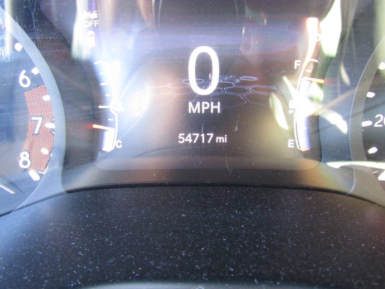 Used 2024 Jeep Compass Latitude AWD/4WD image 16