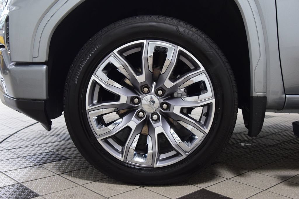 Used 2024 GMC Sierra 1500 Denali AWD/4WD image 30
