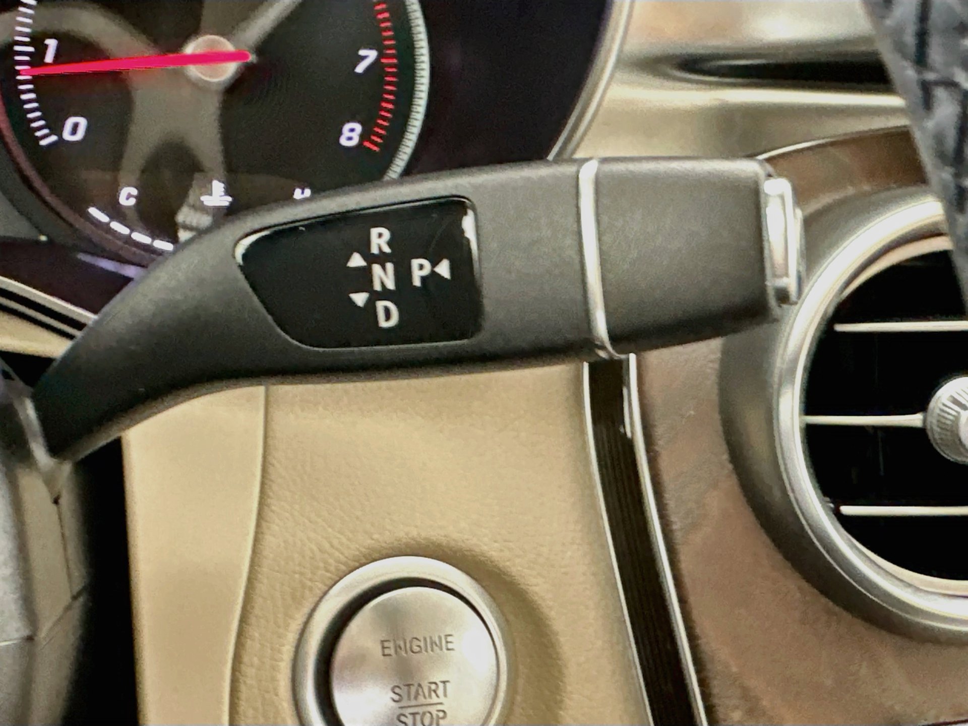 Used 2019 Mercedes-Benz GLC 300 image 17