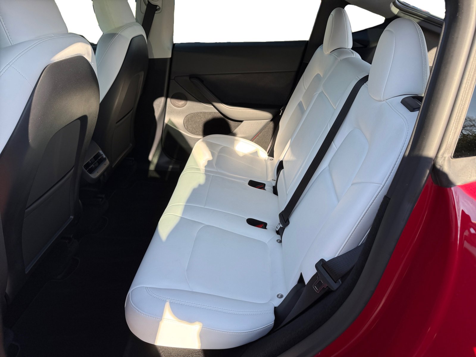 Used 2023 Tesla Model Y Long Range image 16