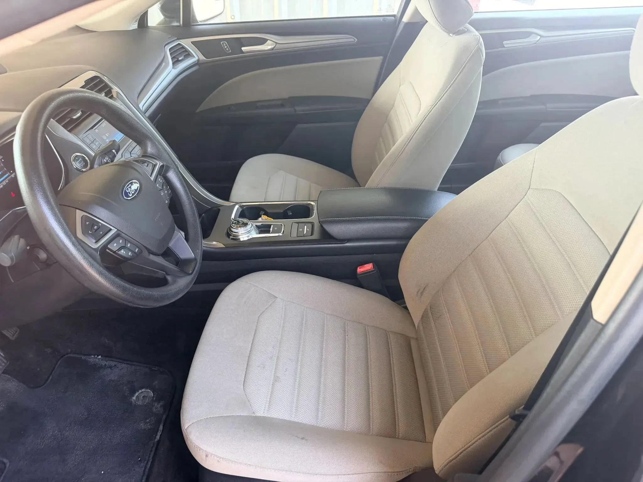 Used 2018 Ford Fusion S FWD image 21