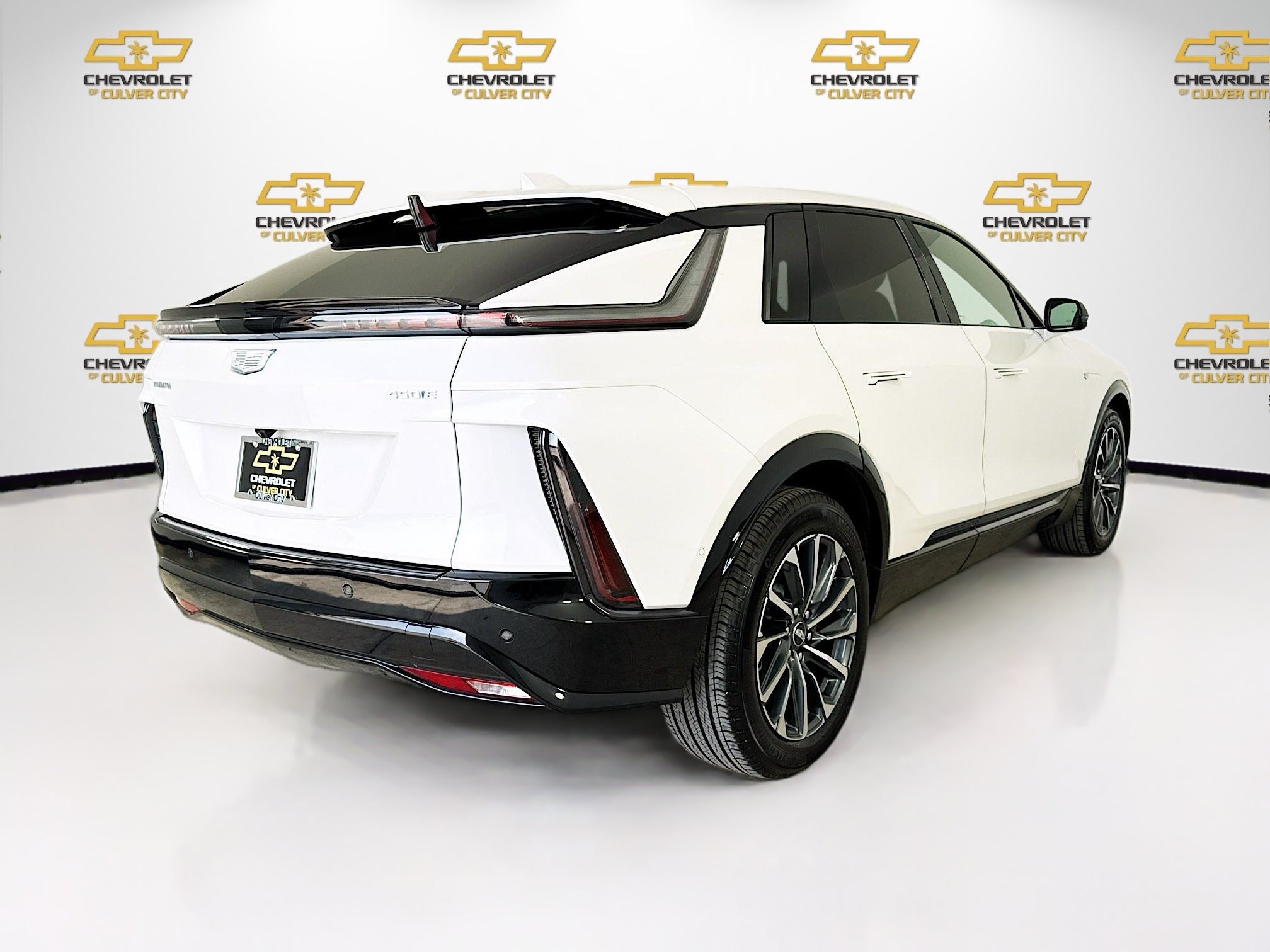 Used 2025 Cadillac Lyriq Sport RWD image 8