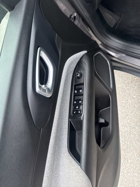 Used 2024 Jeep Compass Latitude AWD/4WD image 16