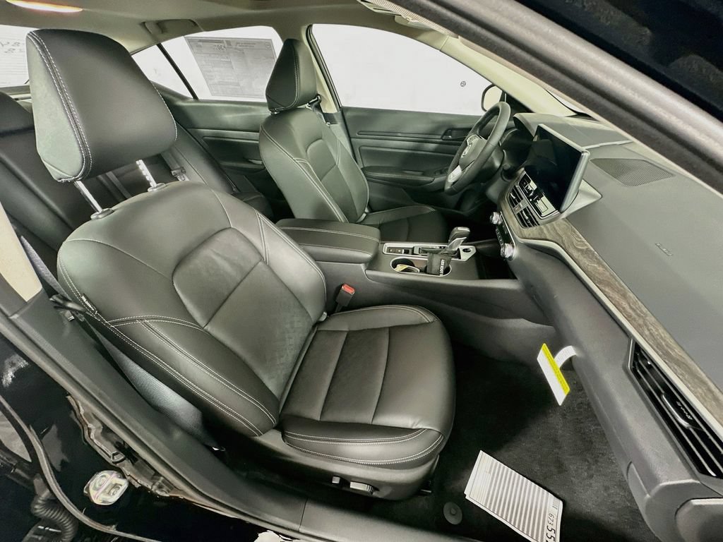 New 2026 Nissan Altima 2.5 SV w/ SV Premium Package FWD image 36