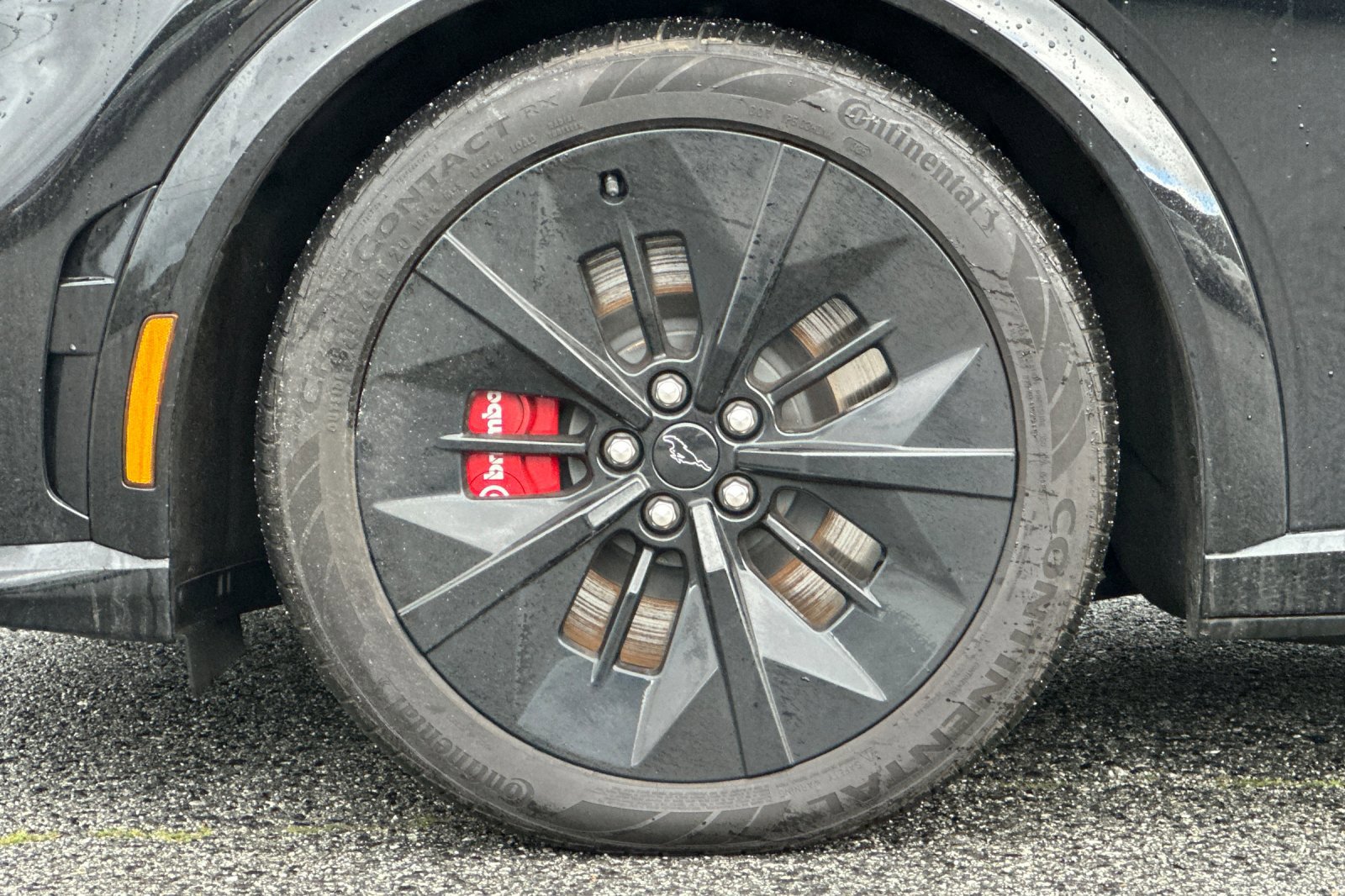 Used 2025 Ford Mustang Mach-E GT image 24