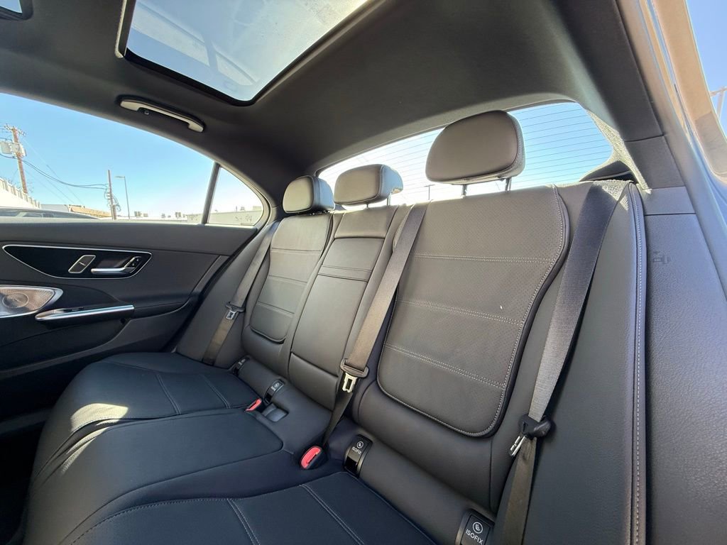 Used 2025 Mercedes-Benz C 300 Sedan image 19