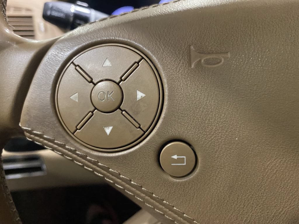 Used 2011 Mercedes-Benz S 550 4MATIC image 13