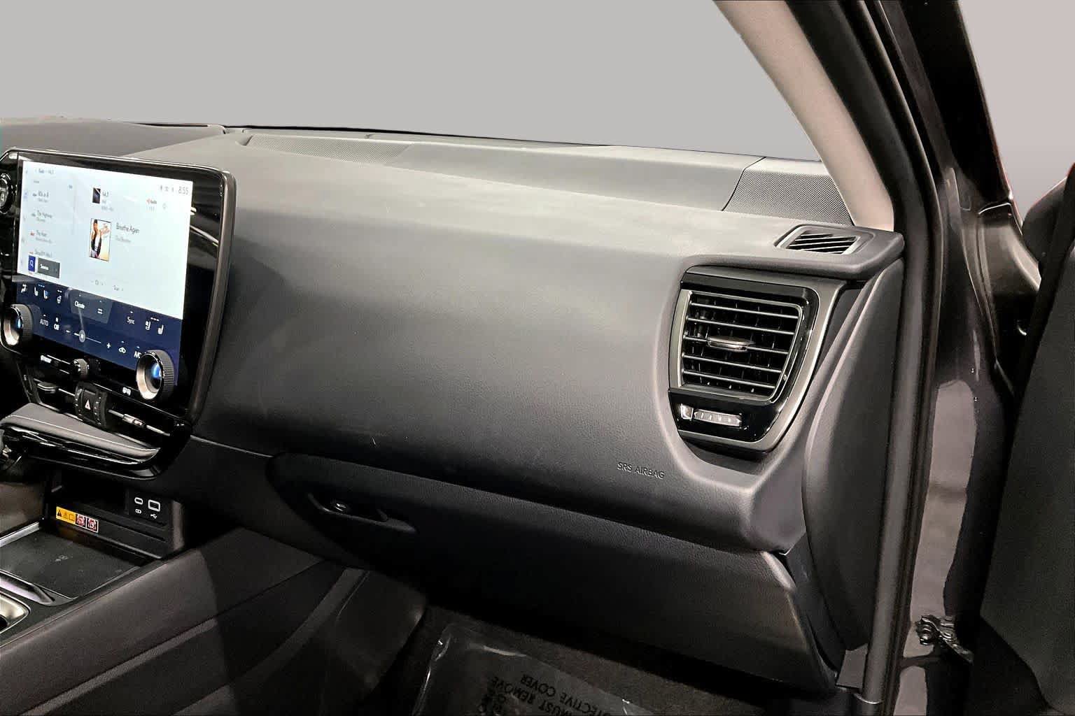 Used 2026 Lexus NX 350h AWD w/ Accessory Package (2T) image 19