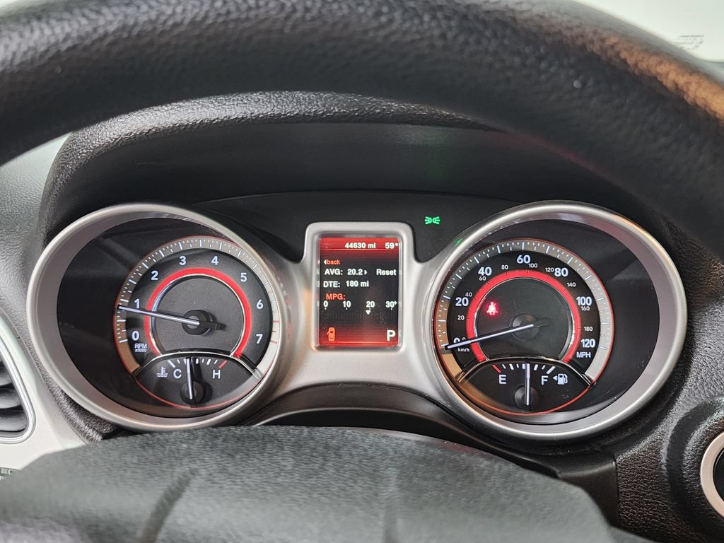 Used 2019 Dodge Journey SE FWD image 14