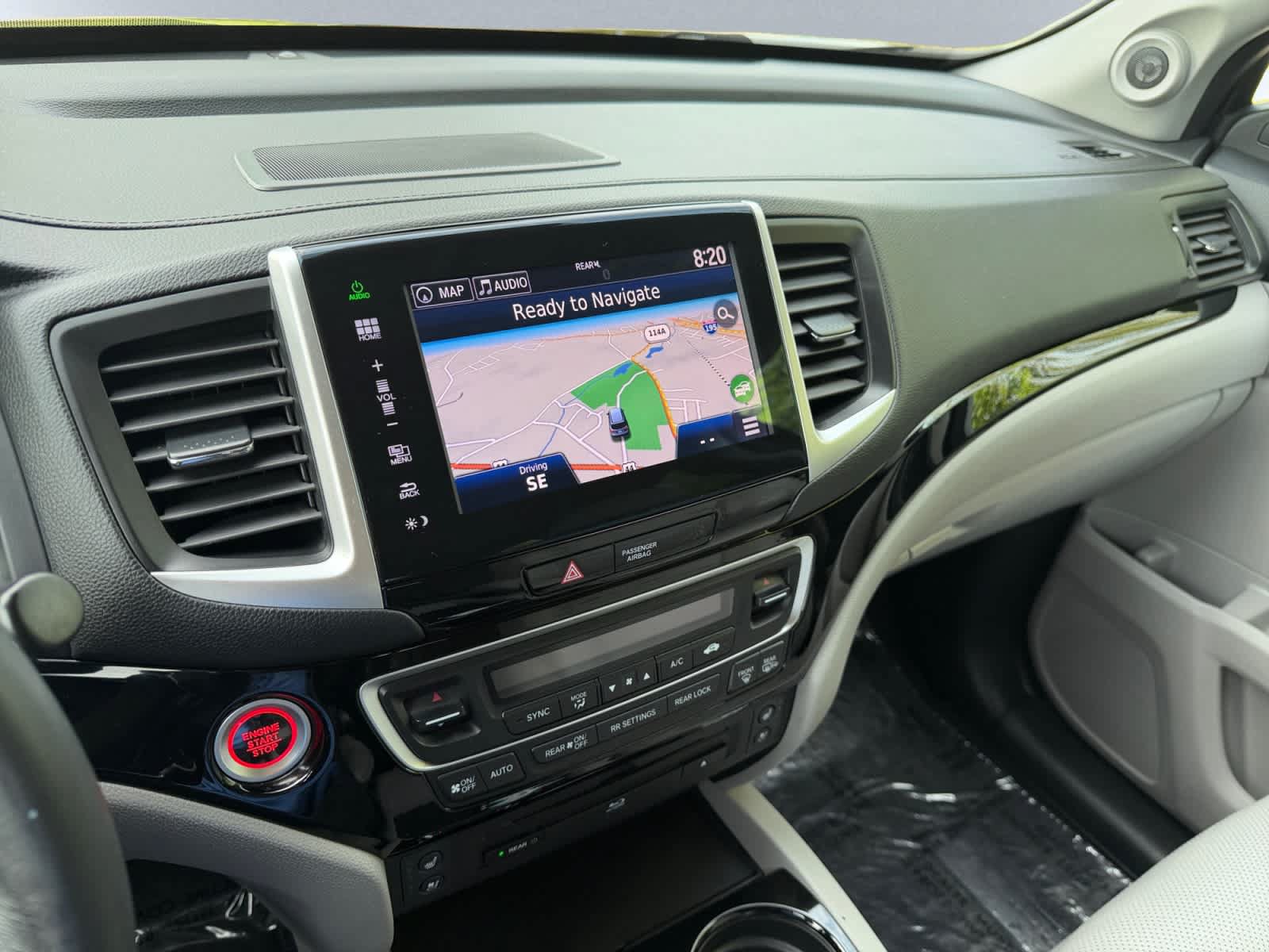 Used 2016 Honda Pilot Elite image 14