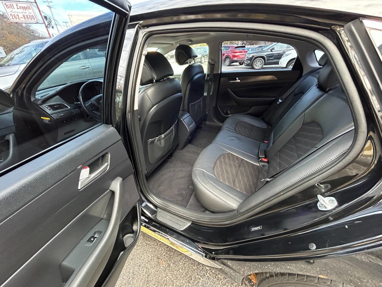 Used 2016 Hyundai Sonata Sport w/ Option Group 1V image 7