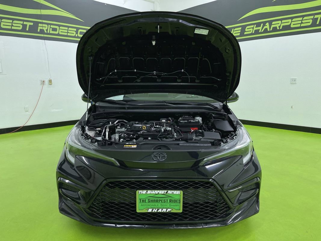 Used 2023 Toyota Corolla SE w/ SE Premium Package image 4