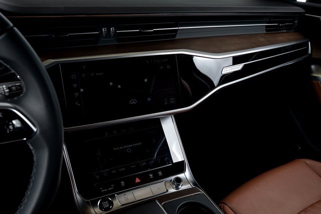 Used 2025 Audi A6 Premium Plus w/ Black Optic Package image 29