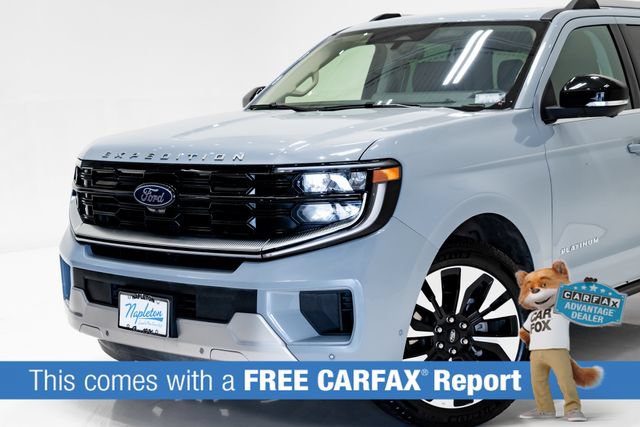 Used 2025 Ford Expedition Max Platinum w/ Driver's Package AWD/4WD image 2