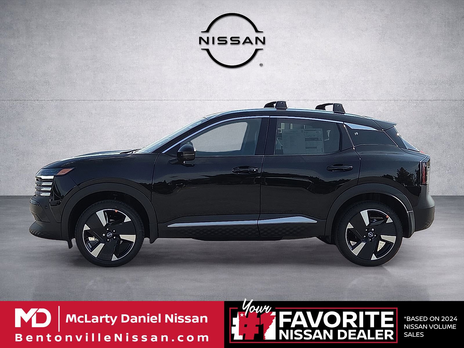New 2026 Nissan Kicks SR FWD image 3