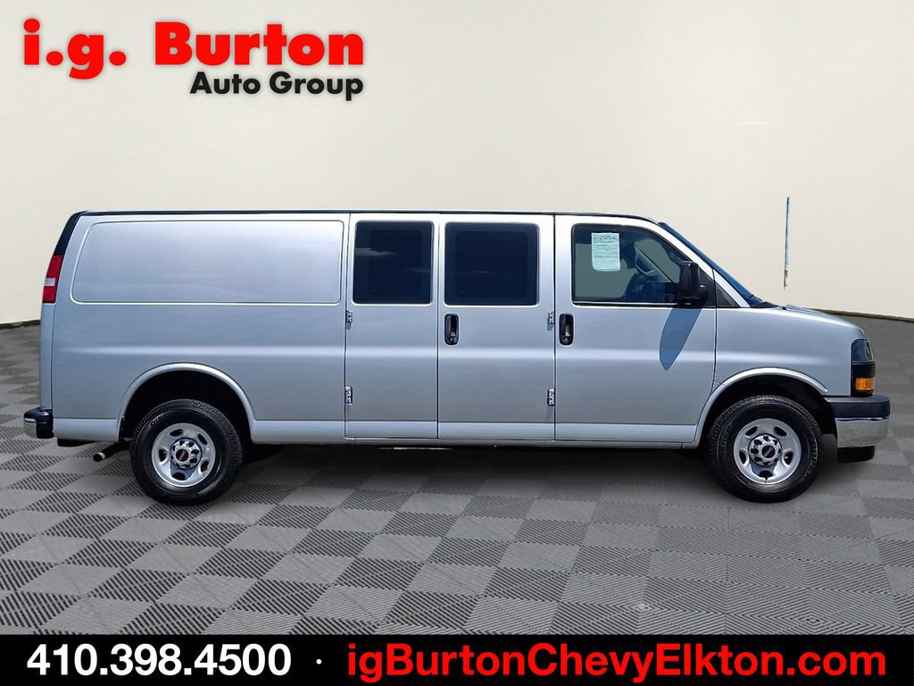 Used 2019 GMC Savana 2500 Extended w/ Enhanced Convenience Package RWD image 7