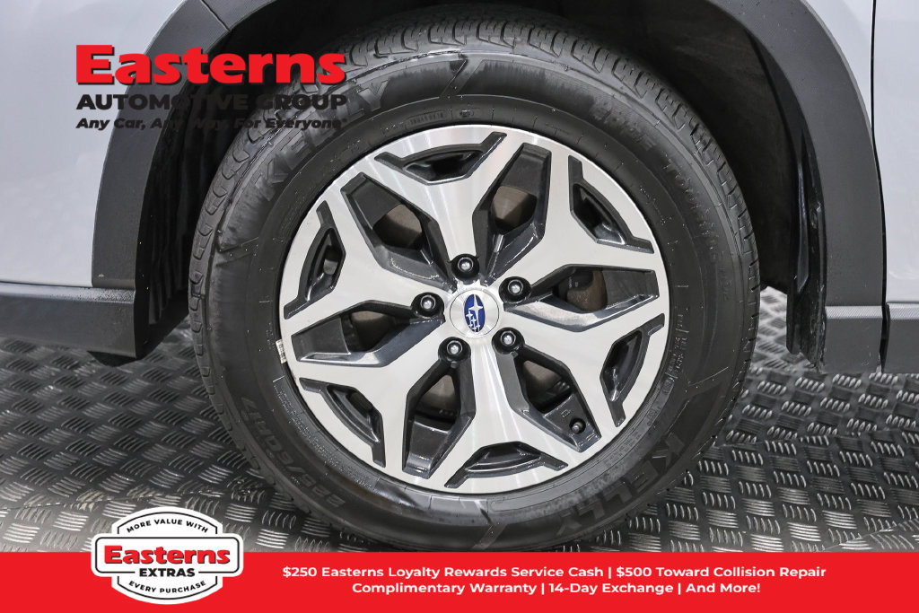 Used 2022 Subaru Forester Premium AWD/4WD image 36