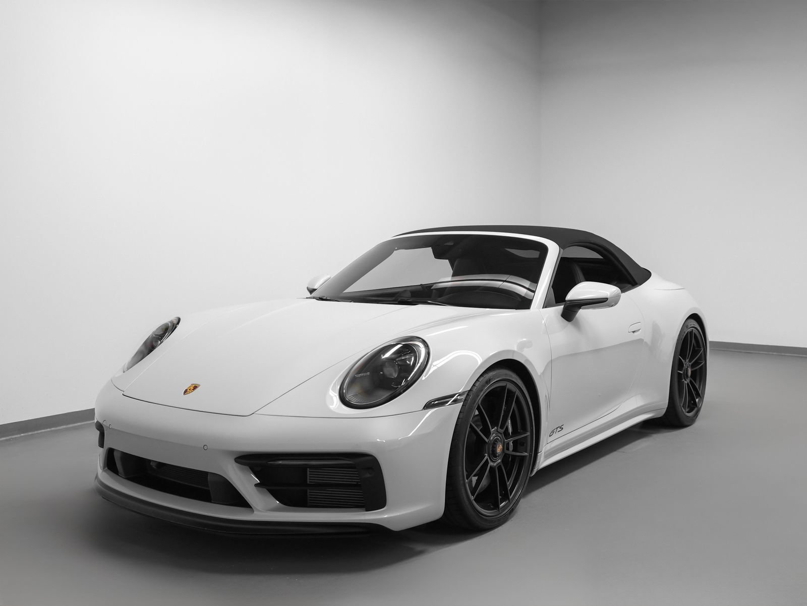 Certified 2023 Porsche 911 Carrera GTS RWD image 8
