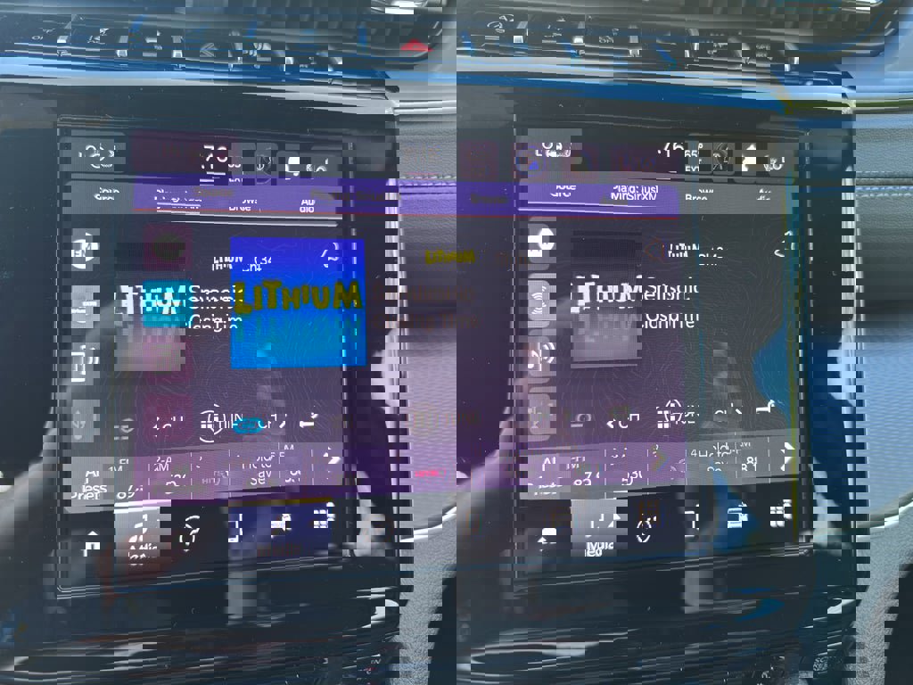 New 2025 Jeep Grand Cherokee Laredo X w/ Luxury Tech Group I image 15